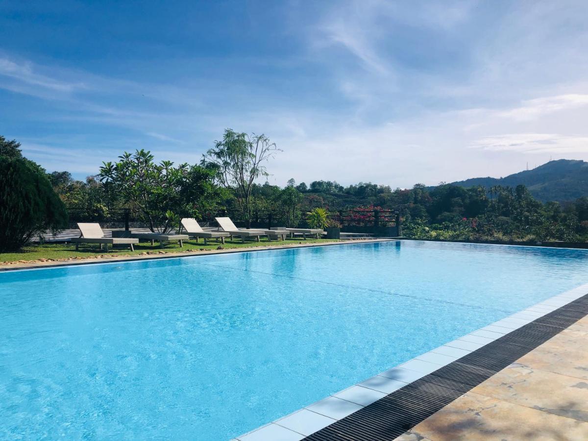 Elegant Hotel Kandy Exterior photo
