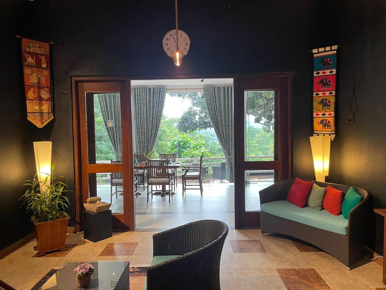 Elegant Hotel Kandy Exterior photo